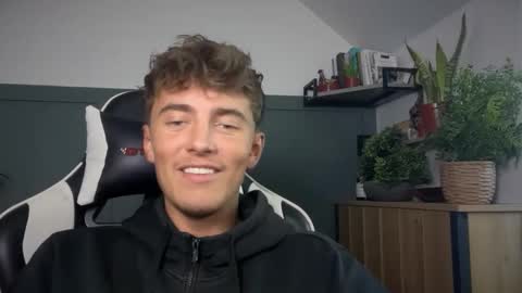 Lucian online show from September 21, 4:44 pm