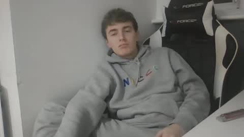 Lucian online show from January 30, 1:55 am