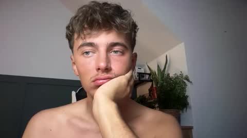 Lucian online show from September 16, 11:19 pm