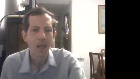 Snapshot of lucianoaxel chatting on February 18, 1:10 am Luciano online show from February 18, 1:10 am