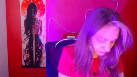 Lucie online show from November 22, 6:28 pm