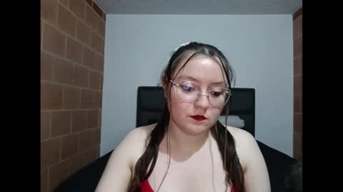 Snapshot of lucifer_y_eva chatting on October 21, 10:35 pm Lucifer y Eva online show from October 21, 10:35 pm