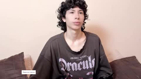 Snapshot of lucke_noor chatting on February 19, 5:27 pm Noor online show from February 19, 5:27 pm