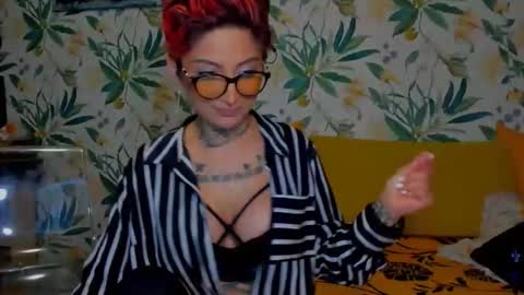 lucky_denizz online show from February 11, 12:42 pm