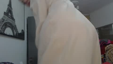 Ana online show from January 14, 1:19 pm