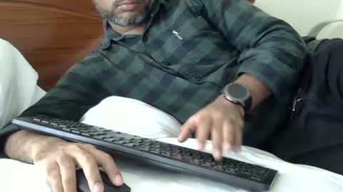 luckyfinalone online show from November 13, 4:31 pm