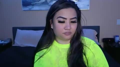 luckylee1992 online show from September 20, 4:04 am