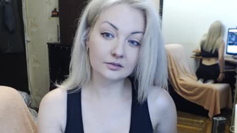 LuckyShot online show from November 3, 3:02 pm