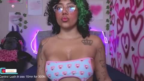 Luanis online show from February 1, 3:14 am