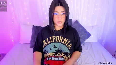 Snapshot of lucy266_ chatting on October 21, 2:05 am lucy online show from October 21, 2:05 am