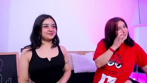 lucy_harris_ online show from October 6, 3:35 am