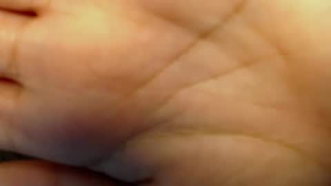 Snapshot of lucy_heartfiliaxxx chatting on January 21, 2:48 pm MONA online show from January 21, 2:48 pm