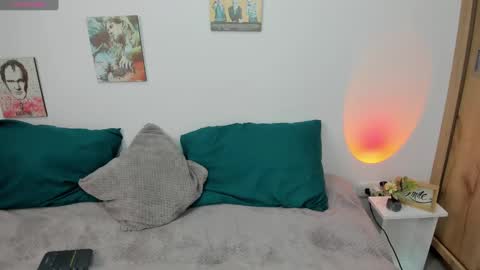 Lucy online show from January 17, 7:05 pm