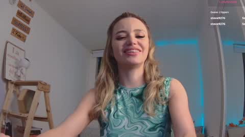 lucy online show from December 7, 2:47 am