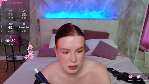 Snapshot of lucyhornydoll chatting on September 18, 5:22 am Lucy online show from September 18, 5:22 am