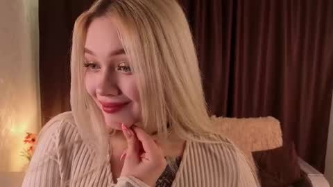 Lucy online show from March 14, 5:17 pm