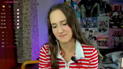 Lucy Rose online show from September 15, 4:47 am