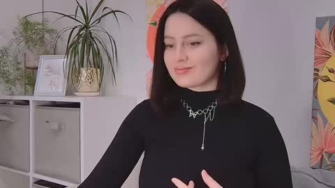 Lucy online show from January 9, 5:43 pm