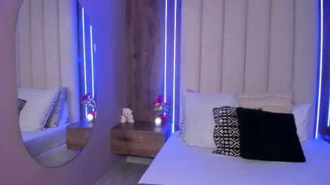 Lucy online show from February 22, 7:16 pm