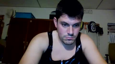 A slave to the mistress.. un esclavo para las amas dominantes. online show from October 16, 5:45 pm