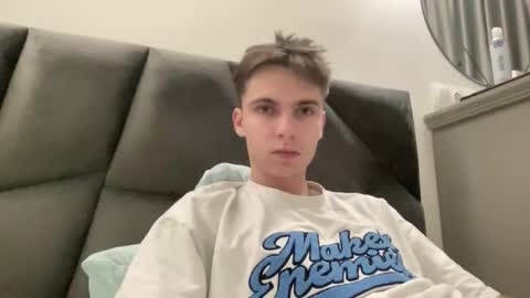 Luis online show from January 6, 8:46 pm