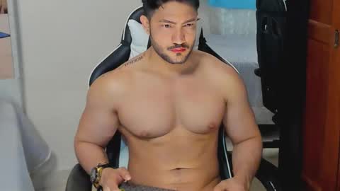 luis_baptista online show from October 17, 5:44 am