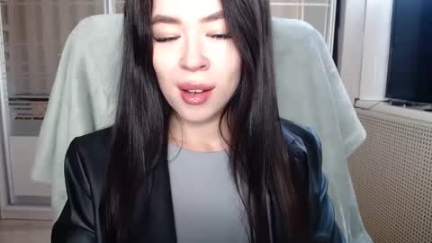 Snapshot of luisa_domina chatting on October 8, 12:22 pm luisa lovedom online show from October 8, 12:22 pm
