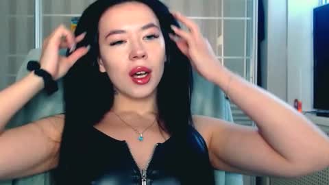 Snapshot of luisa_domina chatting on September 27, 9:51 am luisa lovedom online show from September 27, 9:51 am