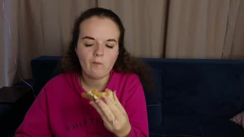 Luisa Rosee online show from February 17, 12:38 pm