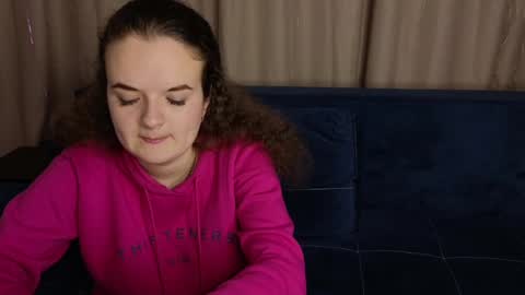 Luisa Rosee online show from February 17, 4:06 pm
