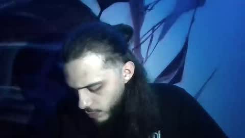 Luisito Descomunica online show from April 21, 11:34 pm