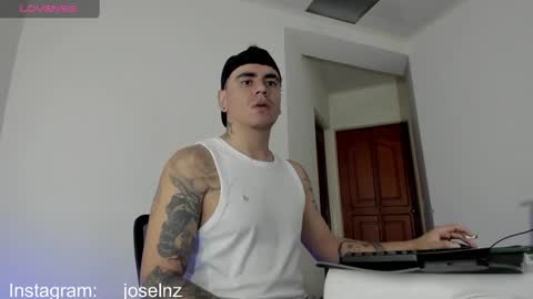 Snapshot of luka_castlehot chatting on December 18, 1:48 am Luka Castle online show from December 18, 1:48 am