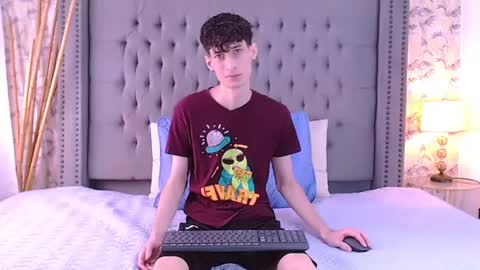 luke_carter online show from September 13, 1:13 pm