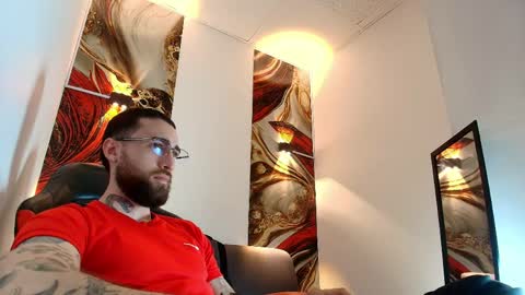 LUKE online show from April 1, 1:12 pm