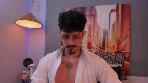 Luke Taylor online show from December 14, 10:43 am