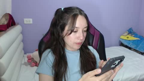 Vicky online show from February 8, 1:53 am