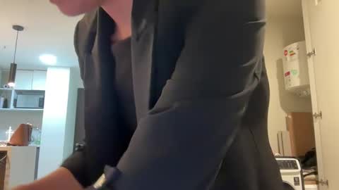 lulu21lulu online show from March 3, 3:57 am