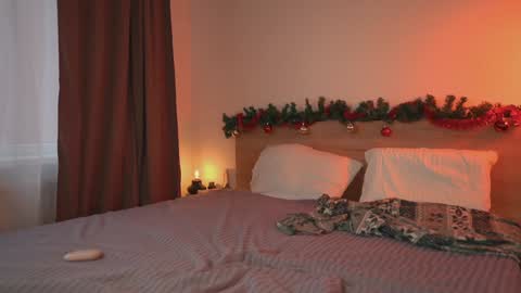 lulu_lovett online show from December 28, 10:25 am