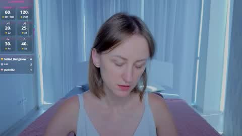 Snapshot of luluchiiii chatting on September 23, 10:53 am Lily online show from September 23, 10:53 am