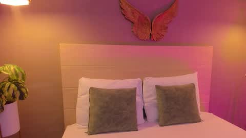 L U M A online show from October 24, 3:29 am