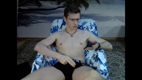 Andrew independent model 2000-0000 CET daily online show from March 1, 9:19 pm