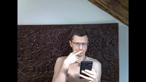 Andrew independent model 2000-0000 CET daily online show from February 18, 9:47 pm