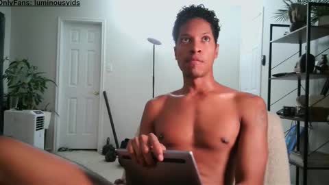 luminous online show from September 23, 12:59 am