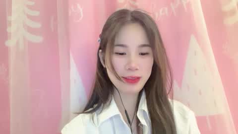 Luna online show from April 18, 3:47 pm