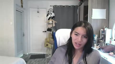 Luna Fox online show from May 1, 12:04 am