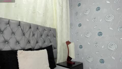 Luna Eva online show from February 13, 2:31 pm