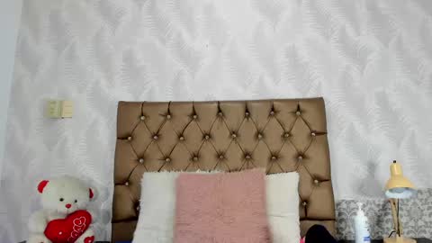Snapshot of luna_evaa chatting on September 12, 5:15 pm Luna Eva online show from September 12, 5:15 pm