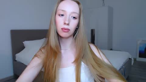 Snapshot of luna_insanity chatting on March 1, 9:59 pm Luna online show from March 1, 9:59 pm