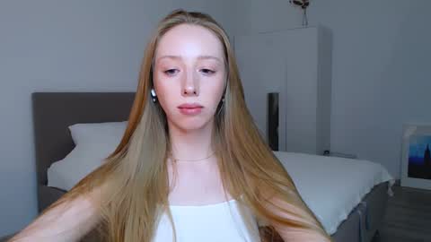 Snapshot of luna_insanity chatting on February 22, 11:03 pm Luna online show from February 22, 11:03 pm