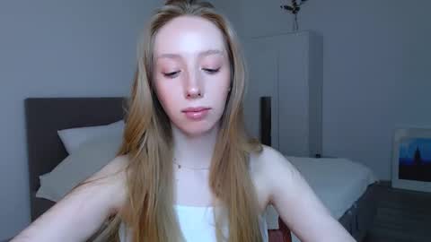 Snapshot of luna_insanity chatting on February 5, 9:07 pm Luna online show from February 5, 9:07 pm